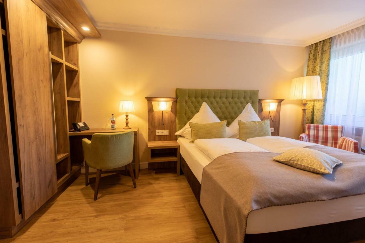 Parkhotel Bad Waldsee Bagian luar foto